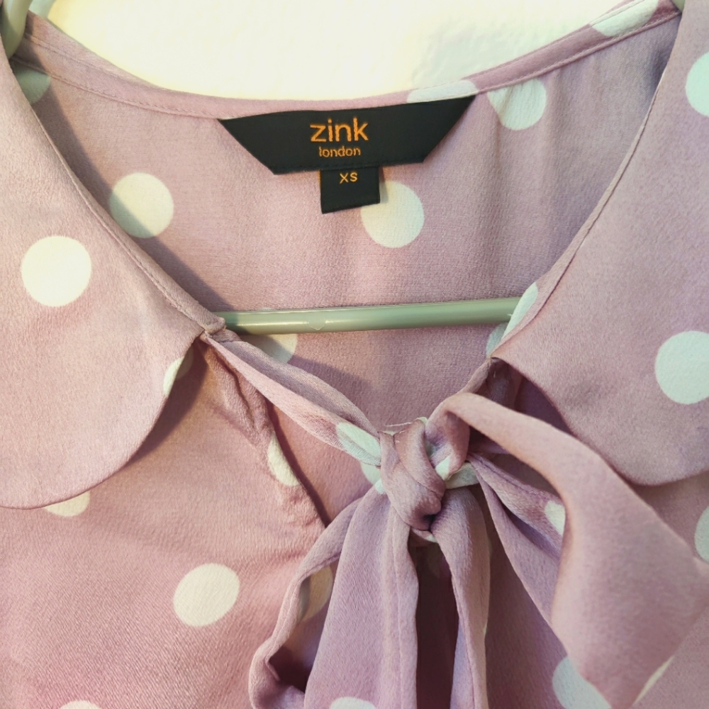 Zink London Women's Lavender Printed  Polka Dot Top - Picture 6 of 6